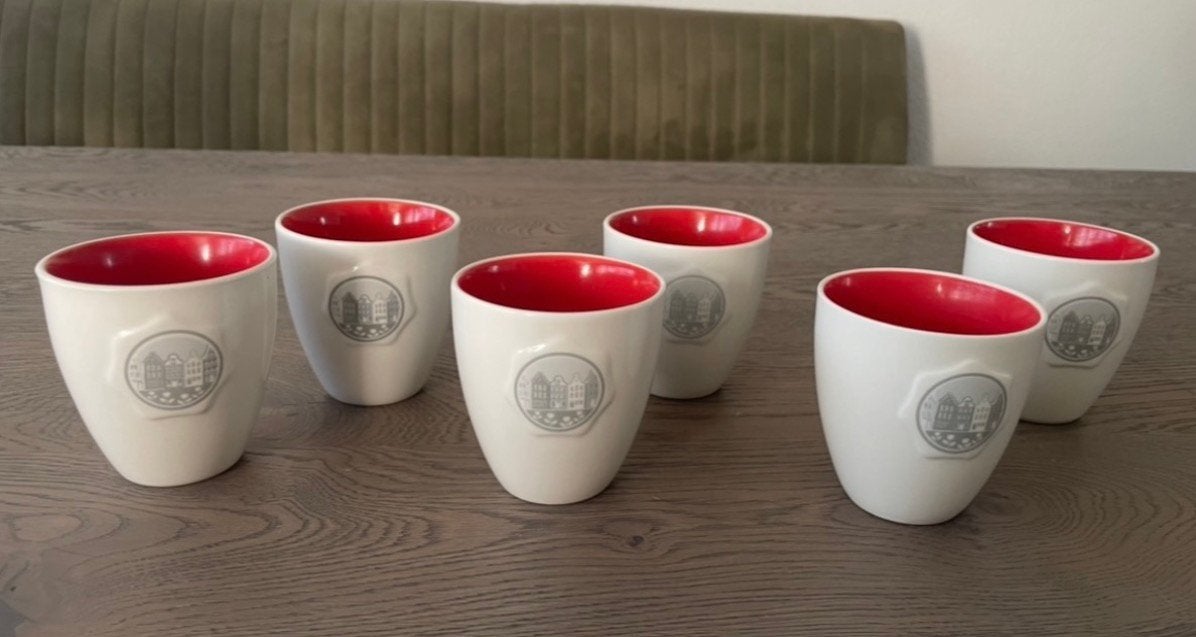 Douwe Egberts Koffie kopjes, Hollandse huisjes, Huis en Inrichting, Ophalen of Verzenden, Zo goed als nieuw, Overige stijlen, Kop(pen) en/of Schotel(s)