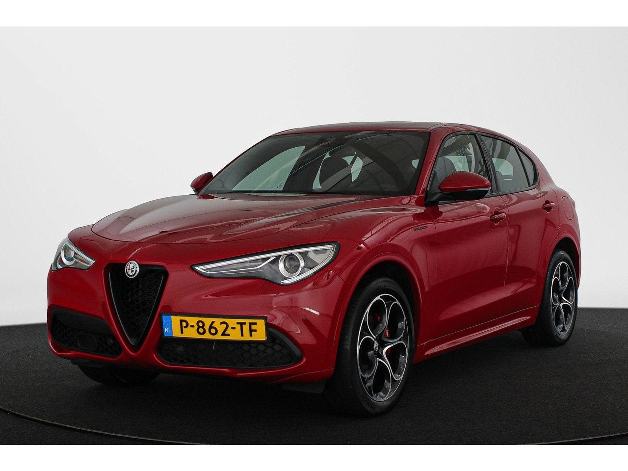 Alfa Romeo Stelvio 2.0T 280pk AWD Veloce Carplay Adaptieve C, Auto's, Alfa Romeo, Automaat, 4 cilinders, Bedrijf, 93 €/maand