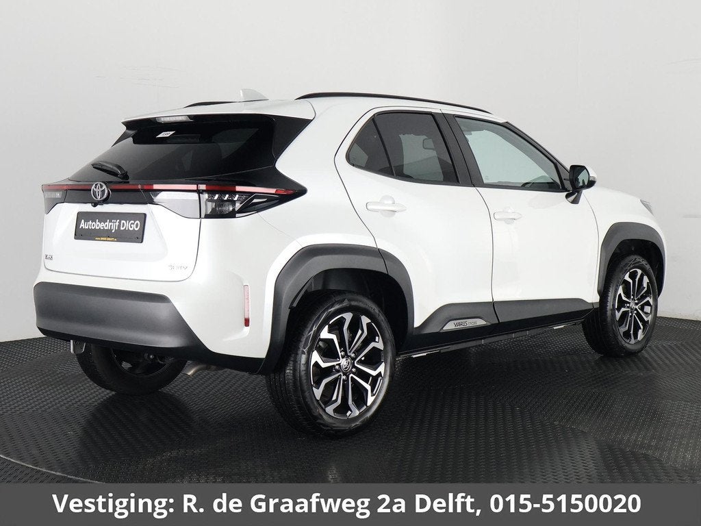 Toyota Yaris Cross 1.5 Hybrid 115 Dynamic Luxury | Stuur-& S, Auto's, Toyota, Stof, 1165 kg, Wit, 1490 cc