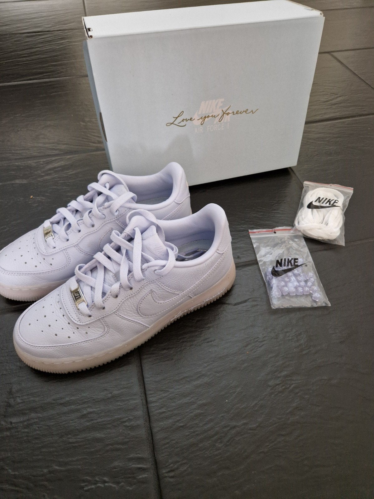 Nike Air Force 1 'Love You Forever' - Maat 38.5, Ophalen of Verzenden