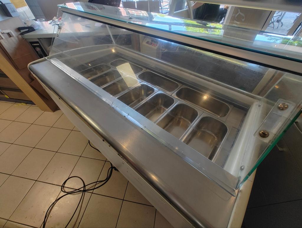 Framec statische/hybride koeling - IJsvitrine 10 baks, Ophalen