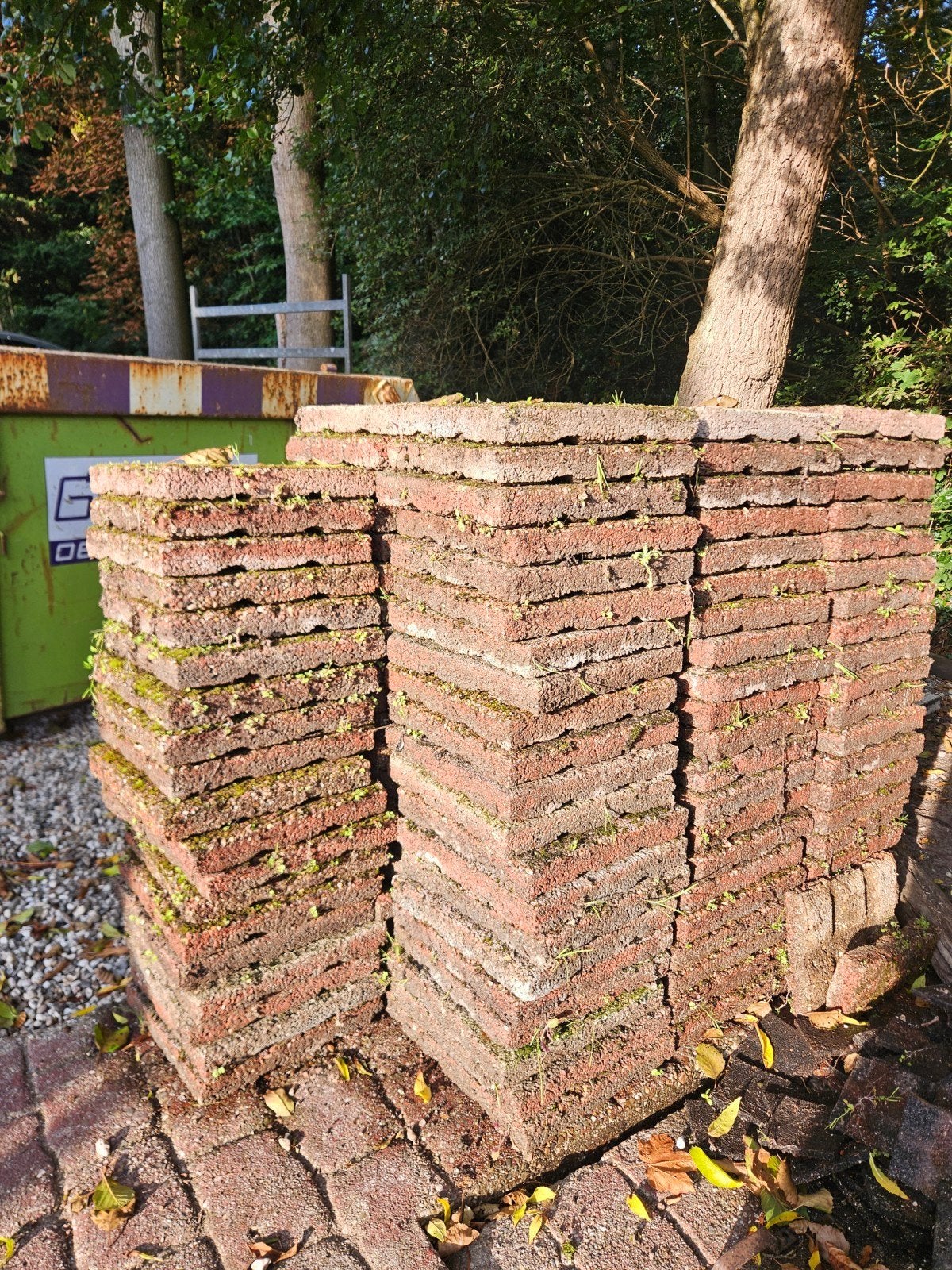 GRATIS Terrastegels 30x30x4,5 cm (145 stuks), Ophalen, Gebruikt, 10 m² of meer, Beton