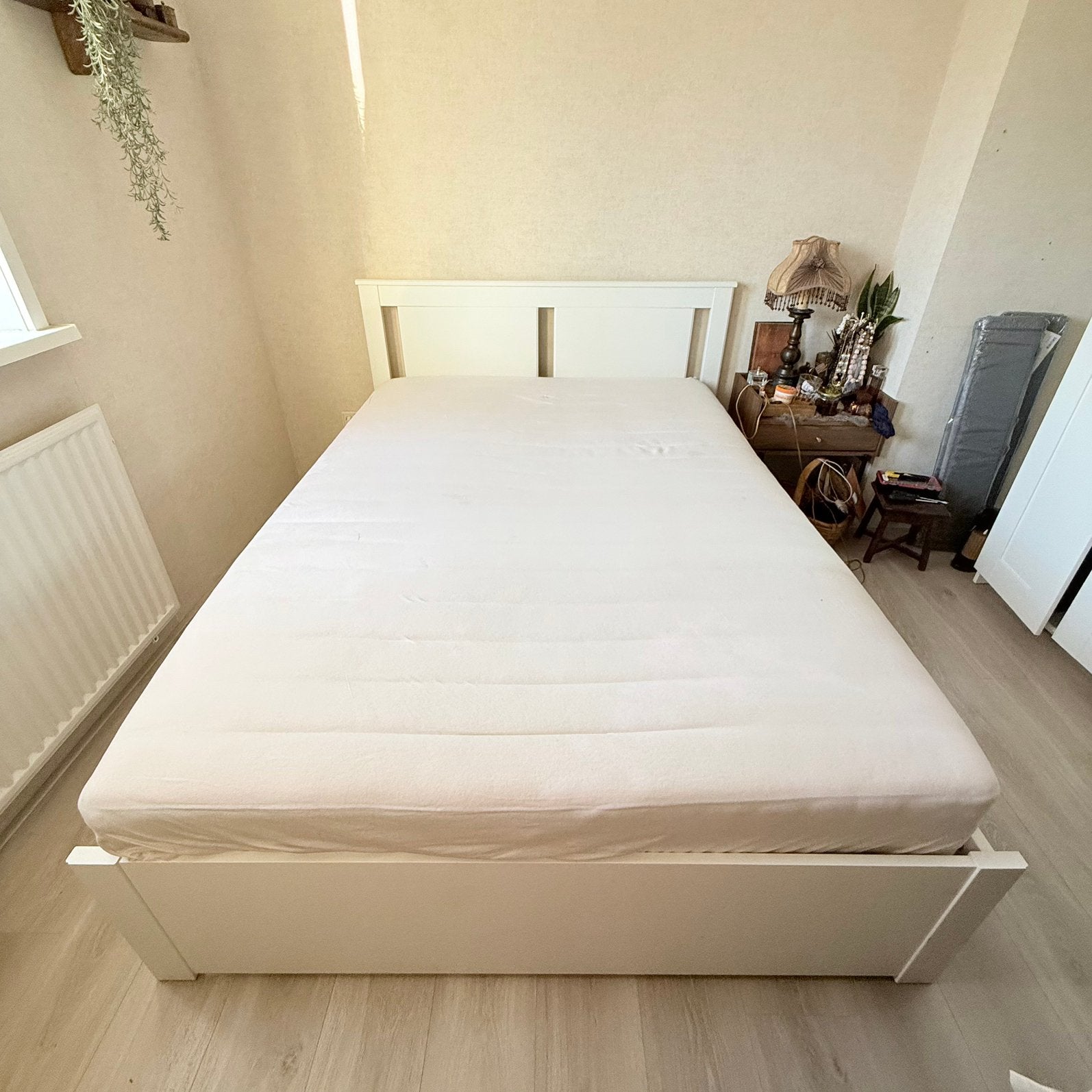 IKEA Songesand Bed 140x200 / Zonder matras en lattenbodem, Ophalen, Wit, Tweepersoons, 140 cm