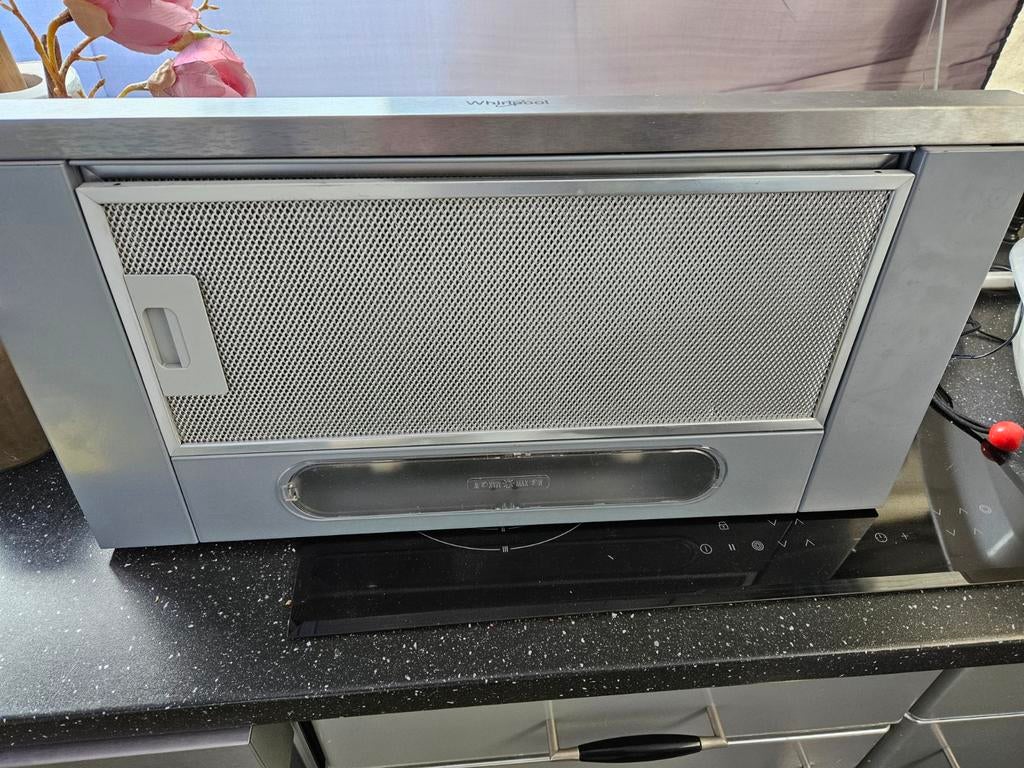 Whirlpool onderbouw afzuigkap - Zo goed als nieuw, Minder dan 200 m³ per uur, Onderbouw afzuigkap, Ophalen of Verzenden, Zo goed als nieuw