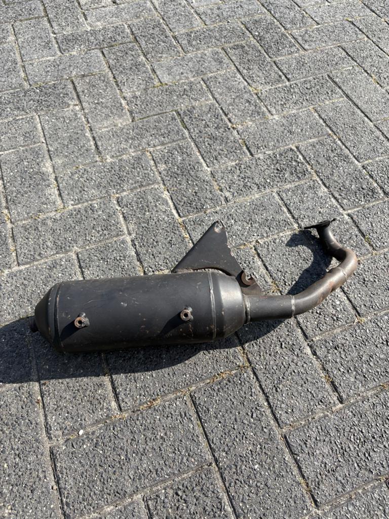 Beta Ark 3 2-takt uitlaat, Fietsen en Brommers, Brommeronderdelen | Scooters, Ophalen of Verzenden, Gebruikt, Uitlaat, Beta