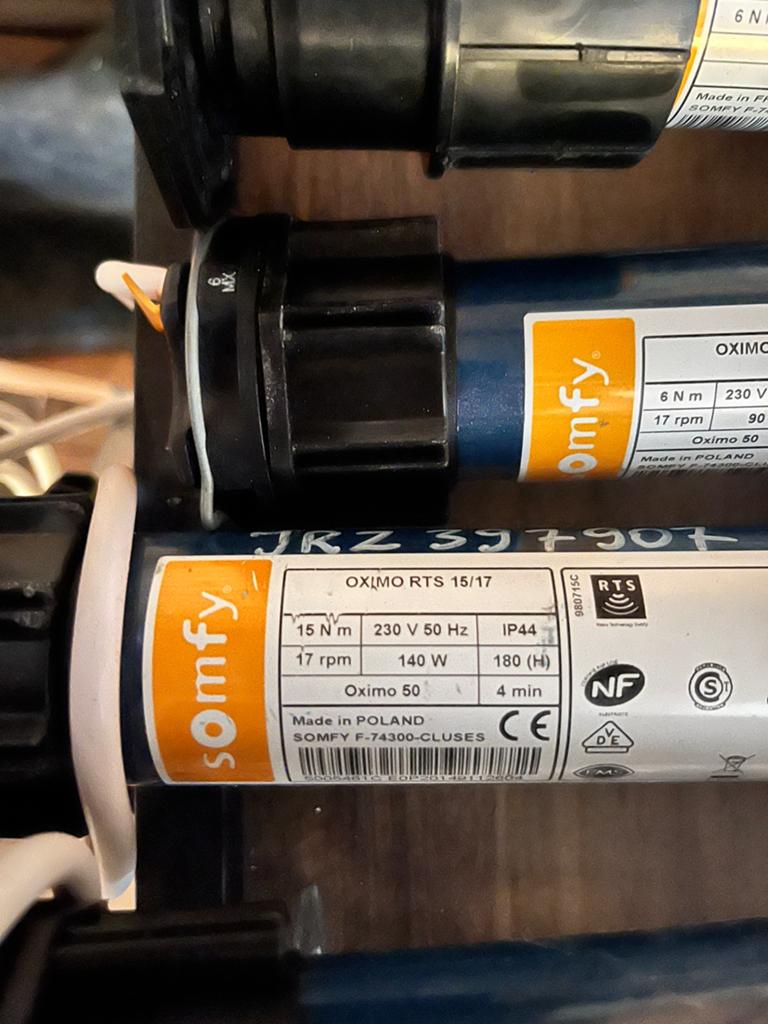 Somfy oximo rts 15/17, Ophalen of Verzenden, Zo goed als nieuw, Wit, Minder dan 100 cm