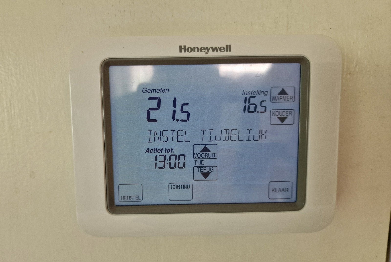 Honeywell TH8200 VisionPRO 8000 Touchscreen Thermostaat, Ophalen of Verzenden, Slimme thermostaat, Zo goed als nieuw
