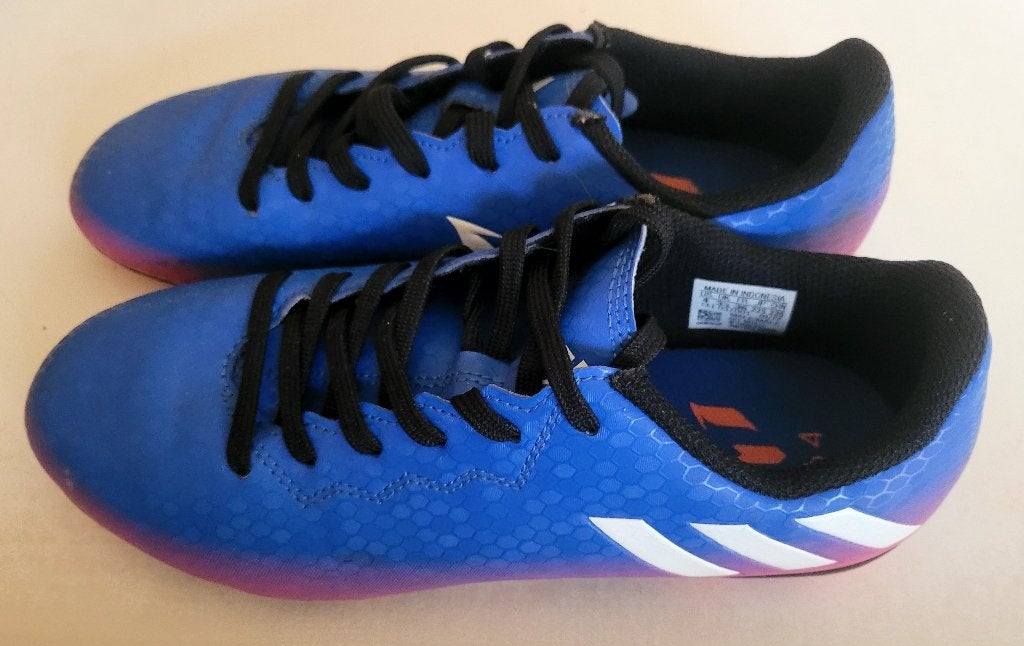 Addidas Messi 16.4 kindervoetbalschoenen (maat 36) - ZGAN, Sport en Fitness, Schoenen, Ophalen of Verzenden, Zo goed als nieuw
