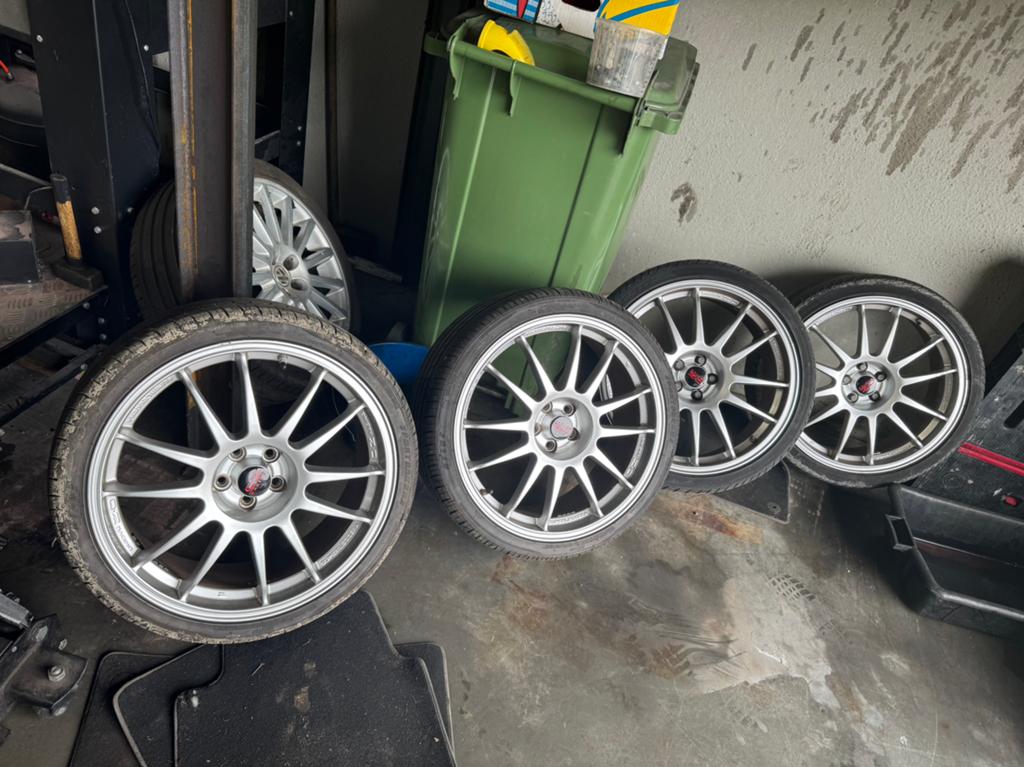 OZ super leggera’s, Ophalen, 18 inch, 215 mm, Nieuw