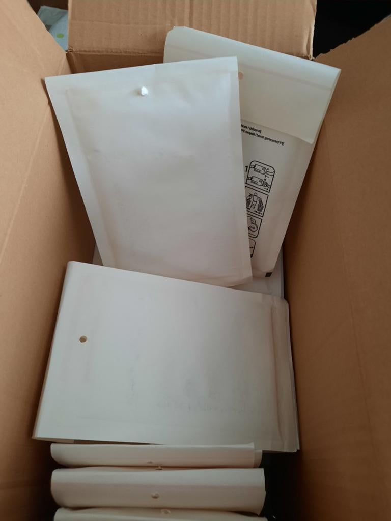 Luchtkussen enveloppen, Ophalen of Verzenden