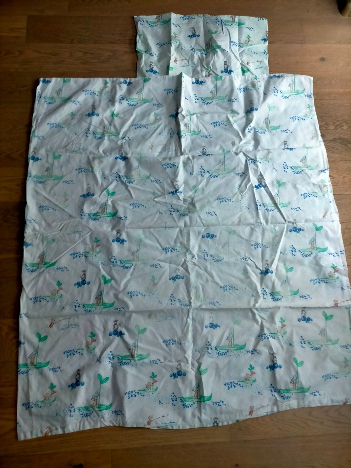Leuk kinder dekbed met vrolijke print, Gebruikt, Overige kleuren, Jongetje of Meisje, Ophalen of Verzenden