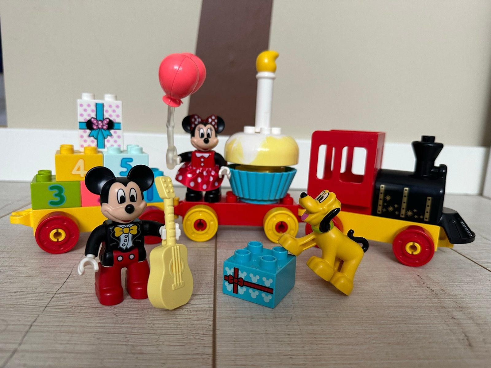 LEGO Duplo Disney Mickey & Minnie Verjaardagstrein, Ophalen, Zo goed als nieuw, Overige merken