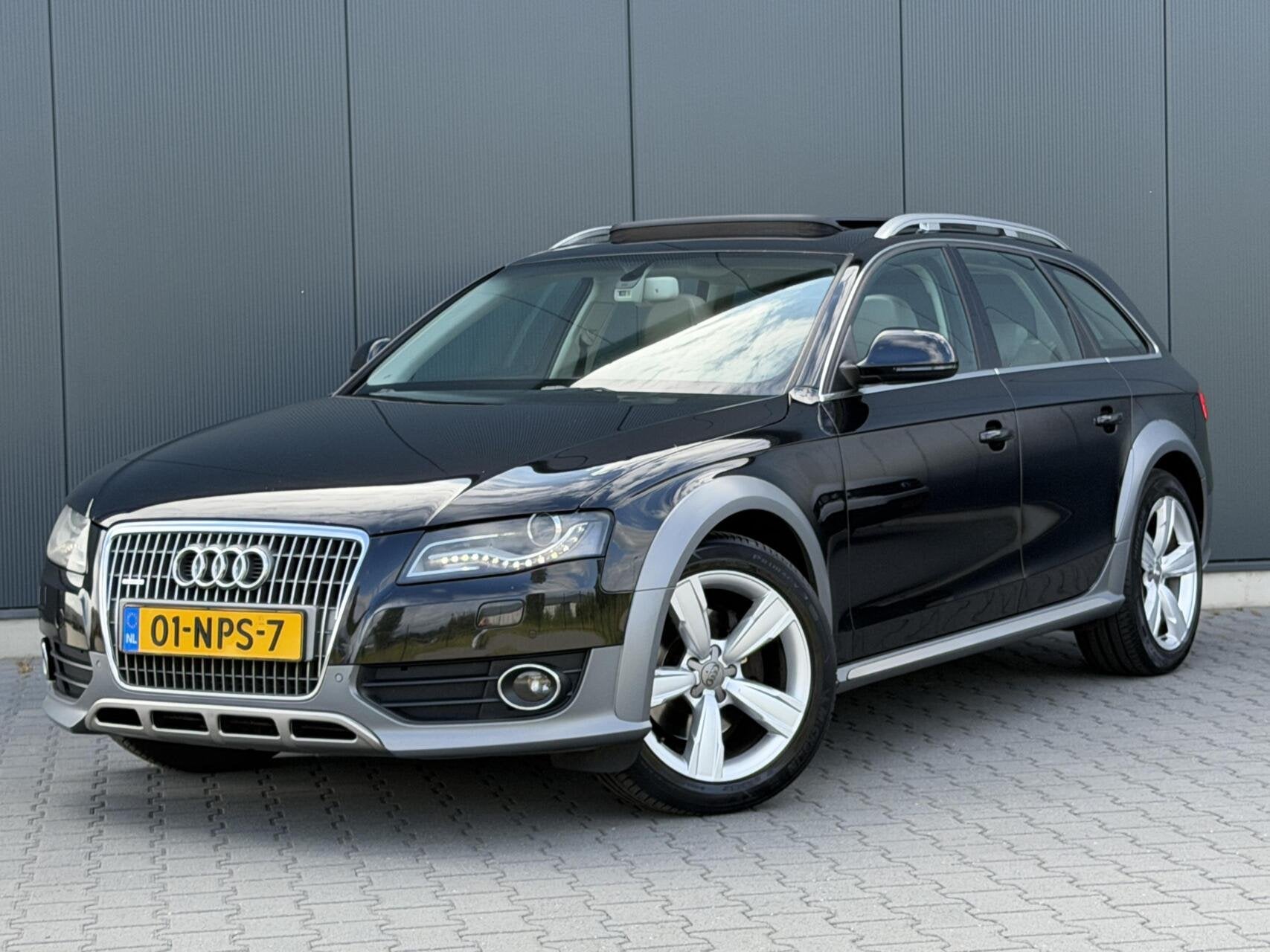 Audi A4 allroad quattro 2.0 TFSI Pro Line Leder - Pano - Dea, Automaat, Euro 5, Gebruikt, Beige
