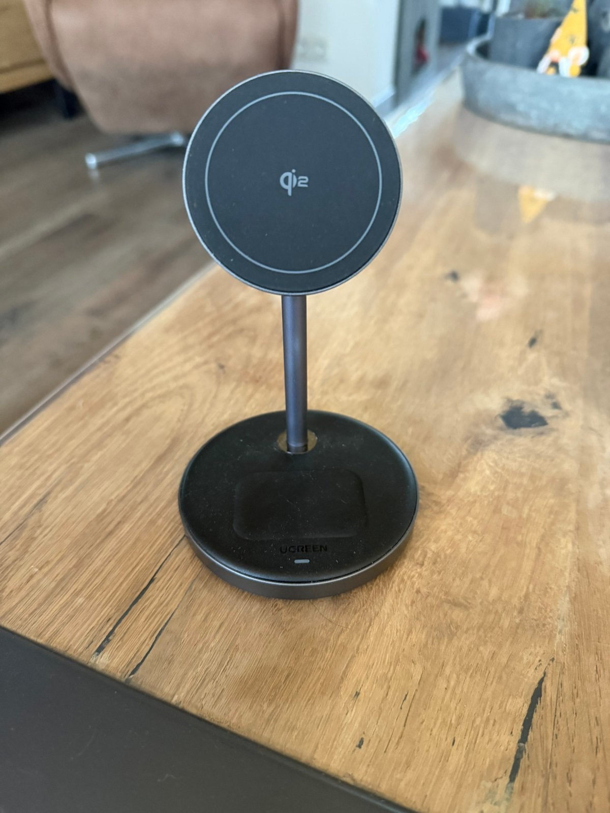 Ugreen draadloze oplader Qi2 magnetisch Apple Iphone Airpods, Ophalen of Verzenden, Zo goed als nieuw