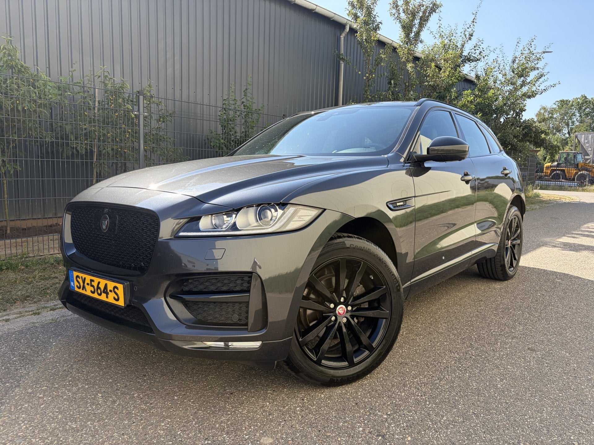 Jaguar F-Pace 2.0 Portfolio AWD 25t / AUTOMAAT / PANORAMADAK, Automaat, Automatische klimaatregeling, Gebruikt, Euro 6