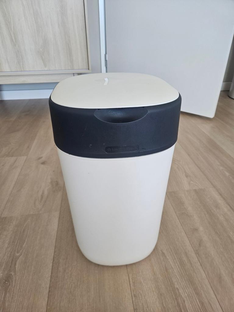 Tommee Tippee Luieremmer + 5 navullingen, Kinderen en Baby's, Ophalen, Zo goed als nieuw
