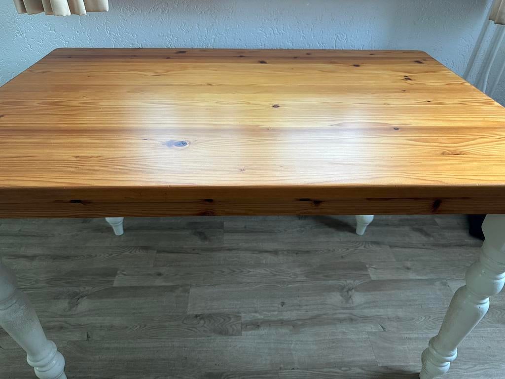 Houten eettafel met witte poten, Huis en Inrichting, Tafels | Eettafels, Ophalen, Gebruikt, 100 tot 150 cm, 50 tot 100 cm