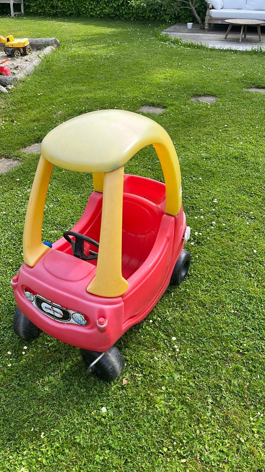 Speelgoed auto voor buiten!, Kinderen en Baby's, Ophalen, Zo goed als nieuw