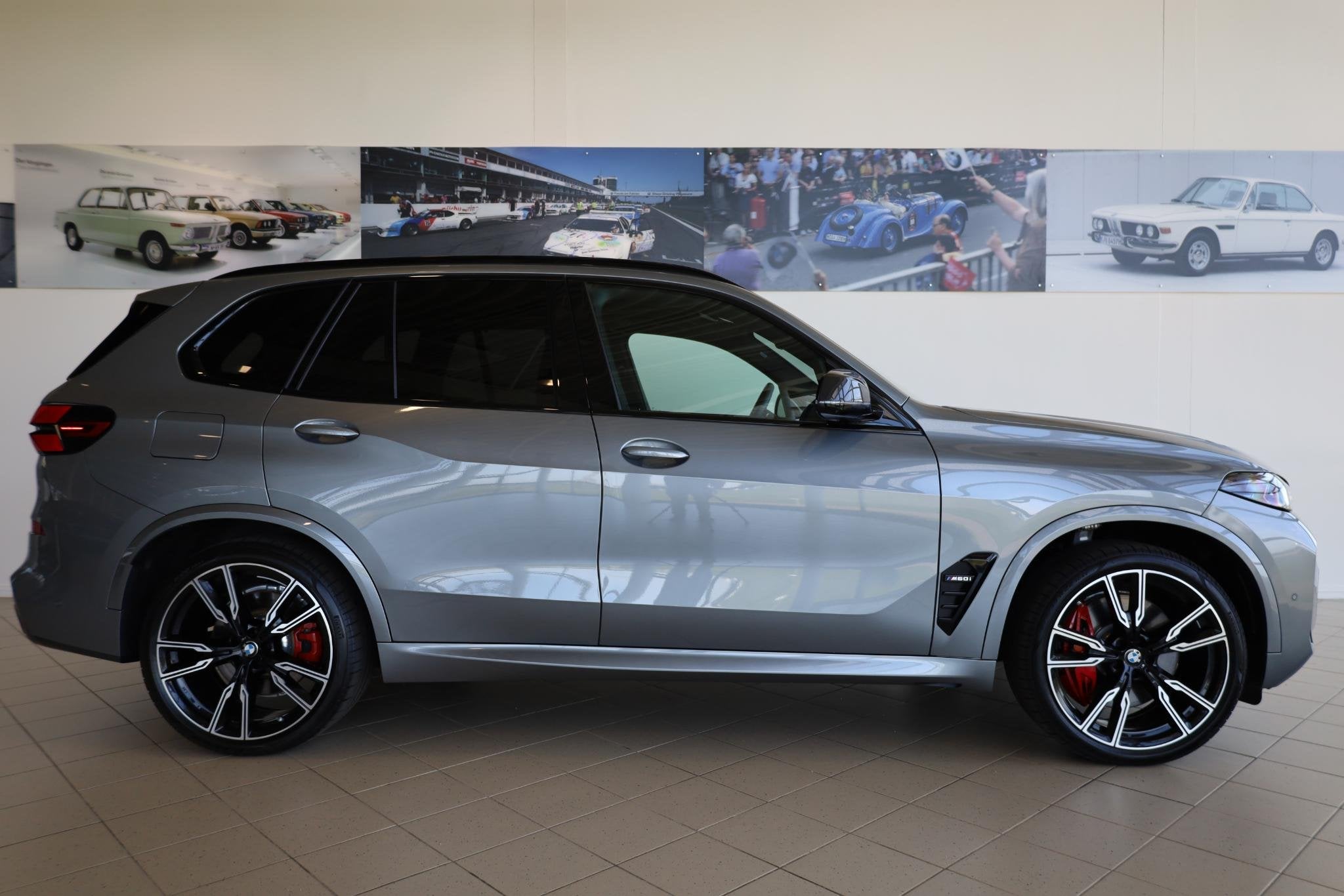 BMW X5 M60i xDrive | Bowers & Wilkins | Trekhaak | Stoelvent, Auto's, Automaat, Gebruikt, Met garantie (alle), 4395 cc