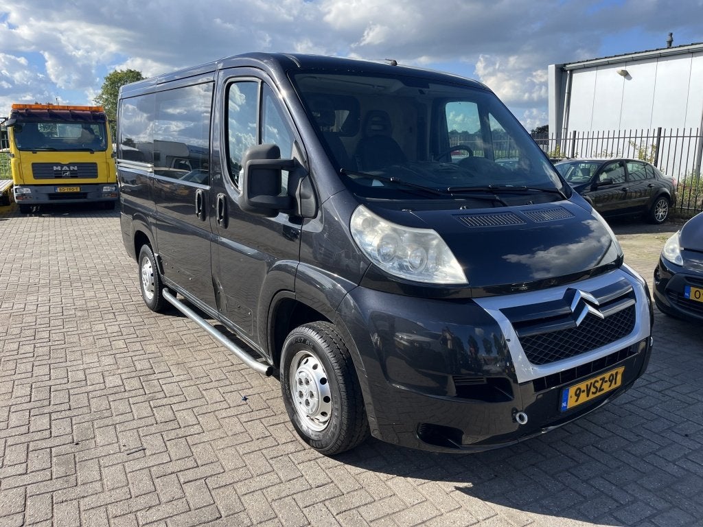 Citroën Jumper 30 2.2 HDI L1H1| AIRCO| Motor Defect!| Marge, Auto's, Euro 5, Stof, Gebruikt, Zwart