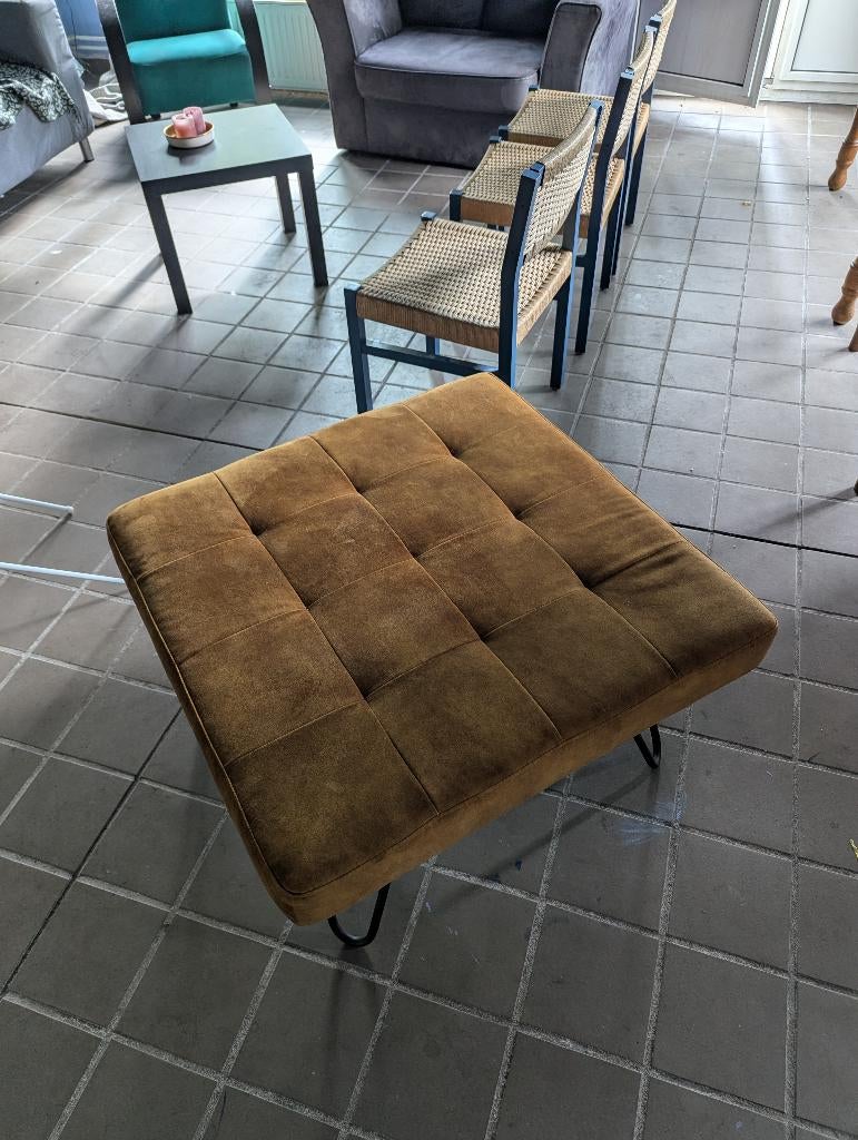 Okergele Poef/Hocker 85cmx85cmx45cm, Gebruikt, Vierkant, Stof, 75 tot 100 cm