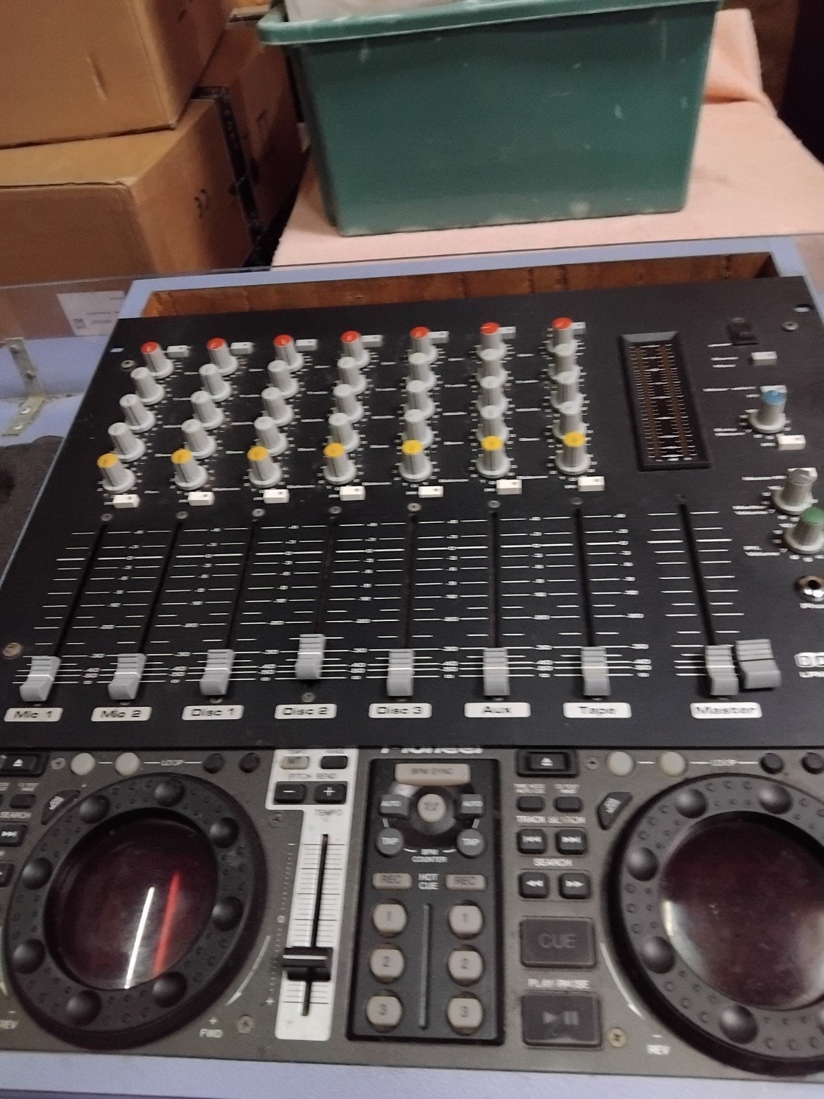 Dateq LPM 7.2 DJ Mixer - Zeer goede staat, Dateq, Onbekend, Ophalen of Verzenden, Zo goed als nieuw