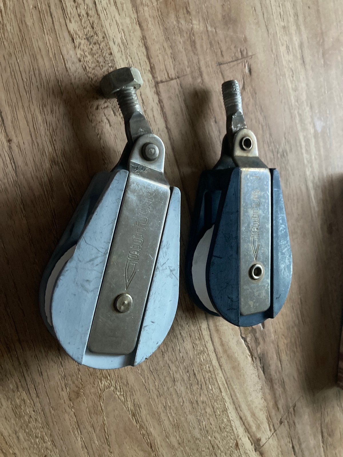 Mastvoet blokken M8 55mm 2x, Watersport en Boten, Ophalen of Verzenden, Gebruikt, Overige typen, Minder dan 15 m²