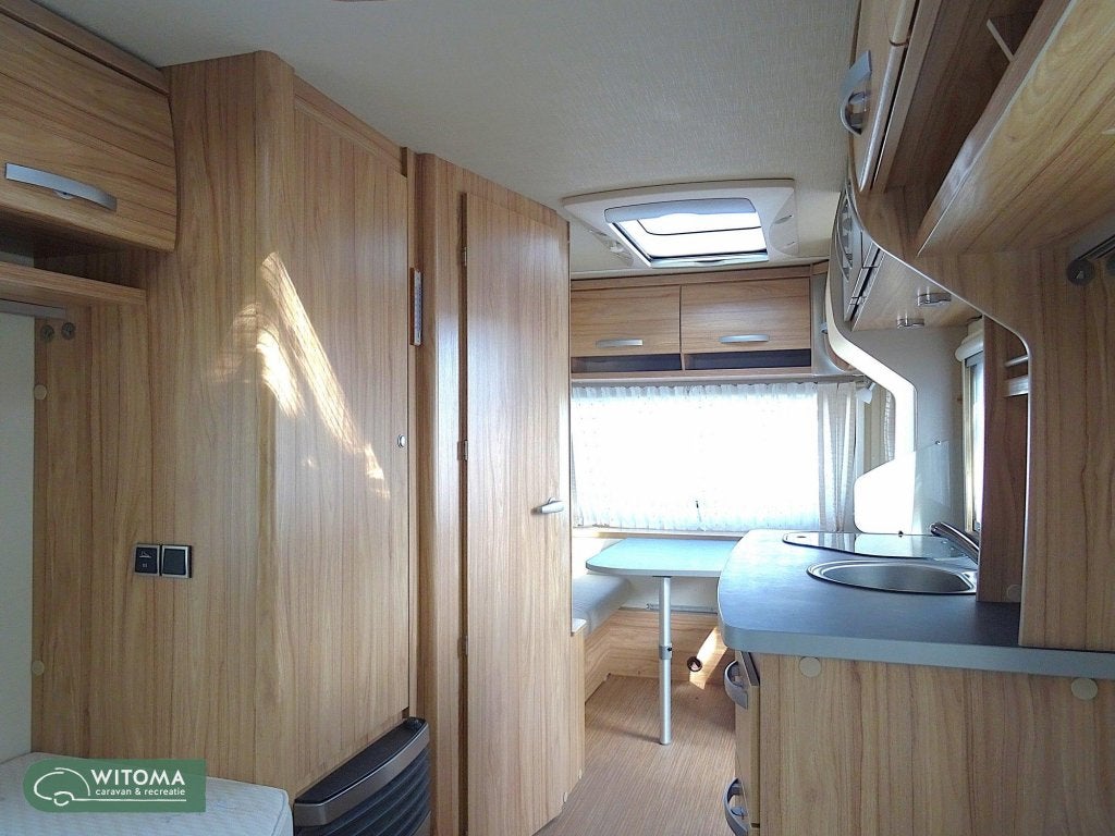 Eriba Nova Light Delight 442 mover luifel fietsenrek, Caravans en Kamperen, Caravans, Standaardzit, Schokbreker, Bedrijf, Overige typen
