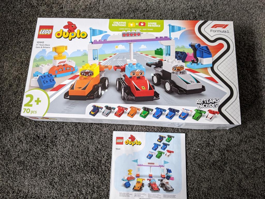 Lego Duplo Formule 1 Race 10943 - Compleet met doos, Compleet, Overige thema's, Nieuw, Ophalen of Verzenden