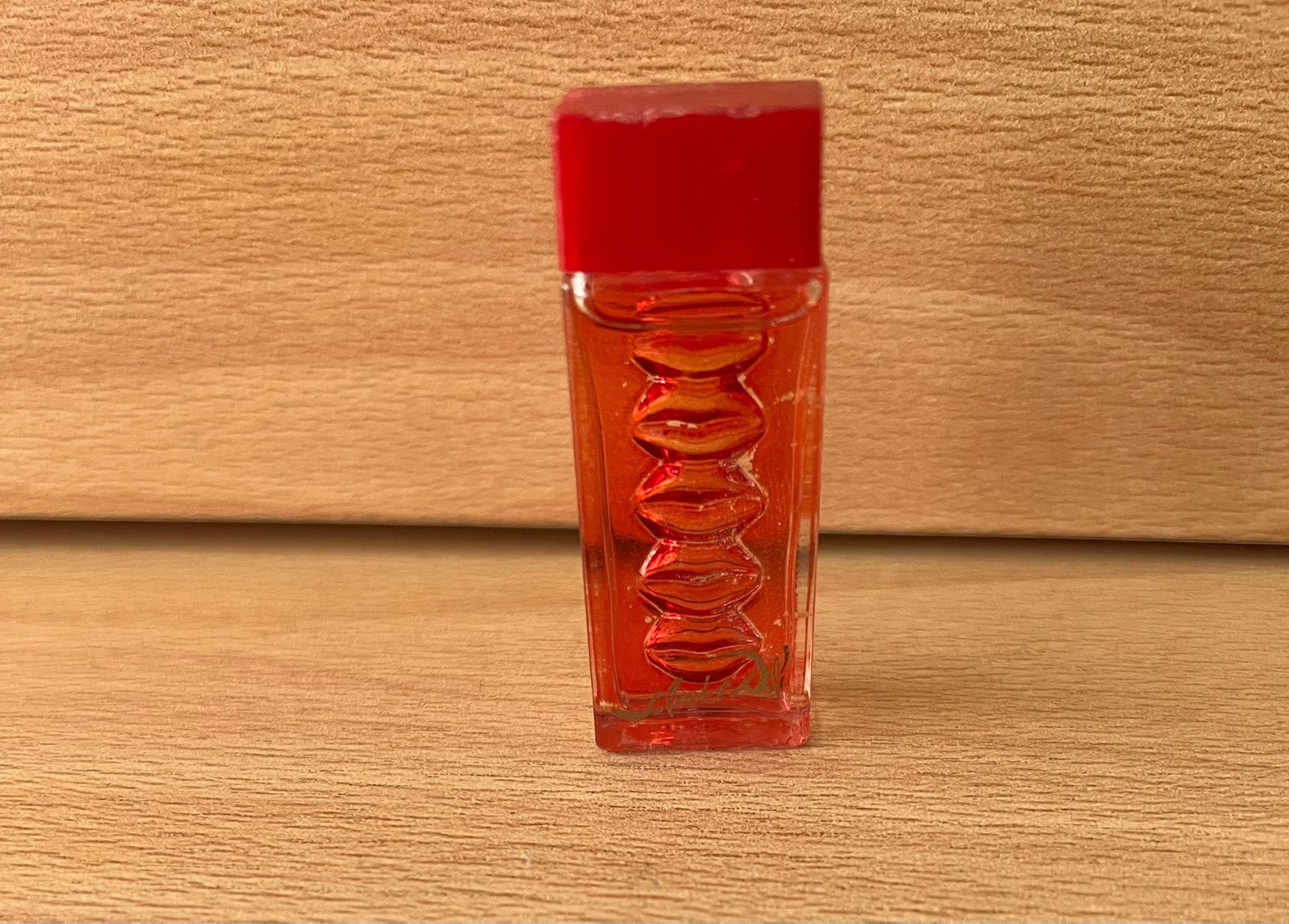 Salvador Dali Rubylips edt 3.5 ml., Ophalen of Verzenden, Zo goed als nieuw, Miniatuur, Gevuld