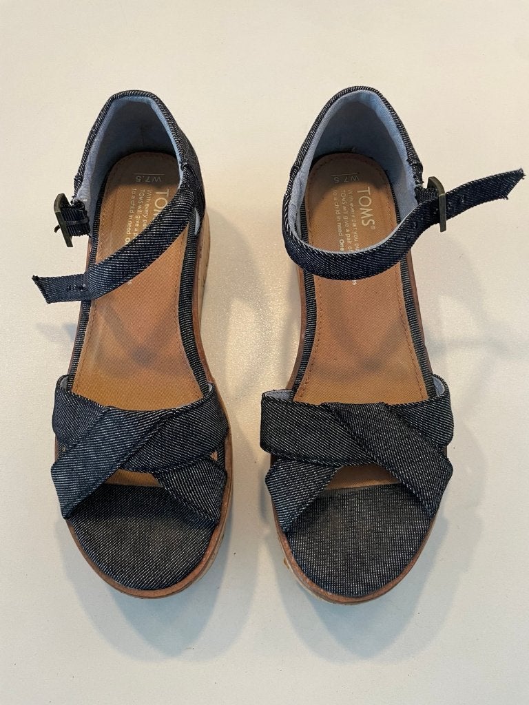 Tom's sandalen, plateauzool, kurk, maat 38, Blauw, Zo goed als nieuw, Toms, Sandalen of Muiltjes