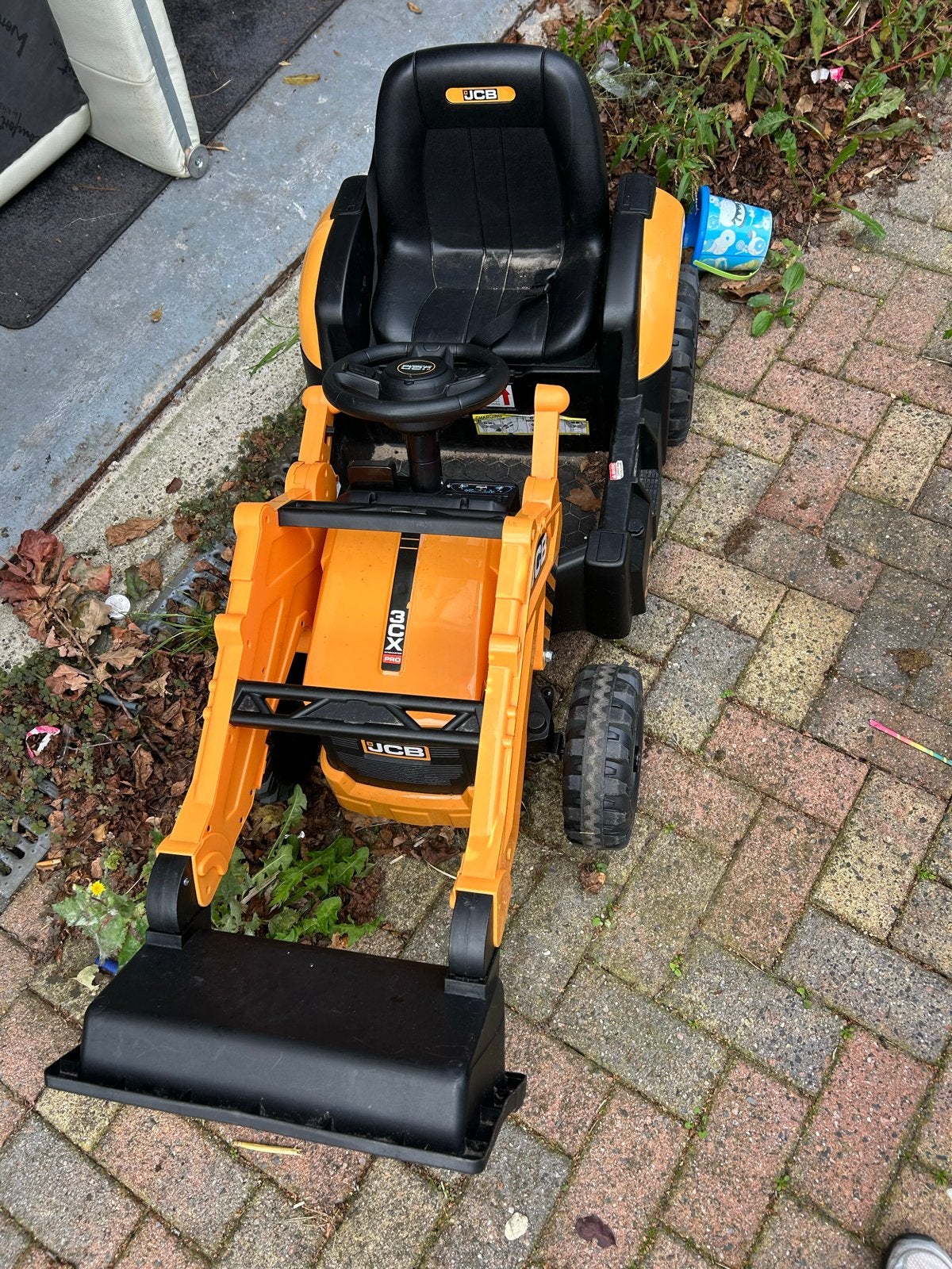 JCB Traktor met lader - Werkt goed, lader defect, Zo goed als nieuw