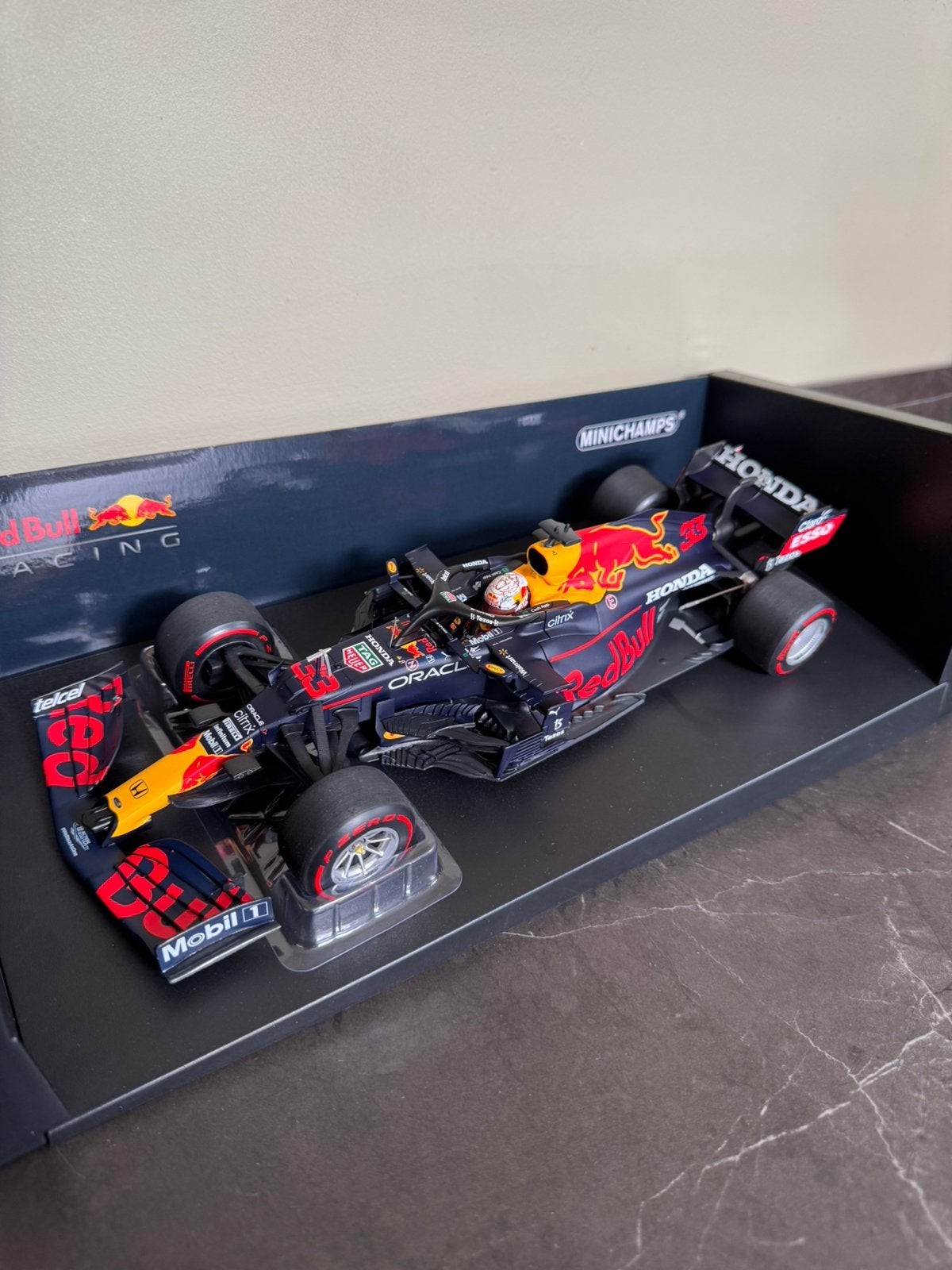 Max Verstappen Monaco GP 2021 1:18 Minichamps, Ophalen of Verzenden, Zo goed als nieuw, MiniChamps