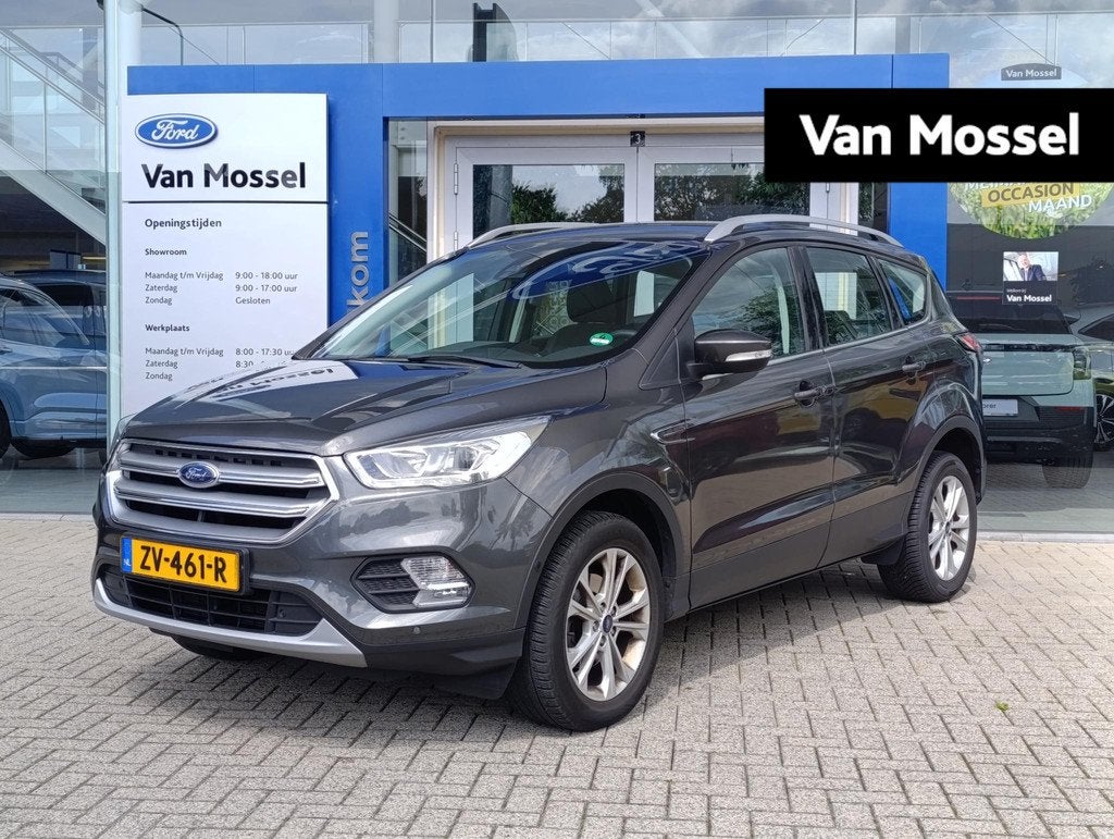 Ford Kuga 1.5 EcoBoost Titanium | Stoel/stuur voorruitverwar, Auto's, Ford, 12 maanden, Euro 6, 4 cilinders, Leder en Stof