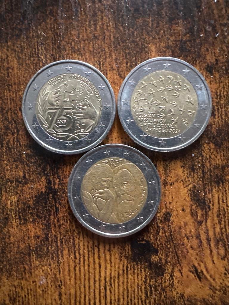 Set van 3 zeldzame 2 euro munten. Frankrijk en België, Ophalen of Verzenden, Frankrijk, 2 euro, Setje