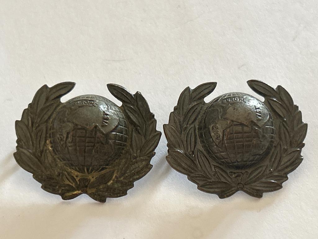VVBritse milit.uitgaveRoyal MarinesLOVAT uniform kraagbadge, Verzenden, Marine, Engeland, Embleem of Badge