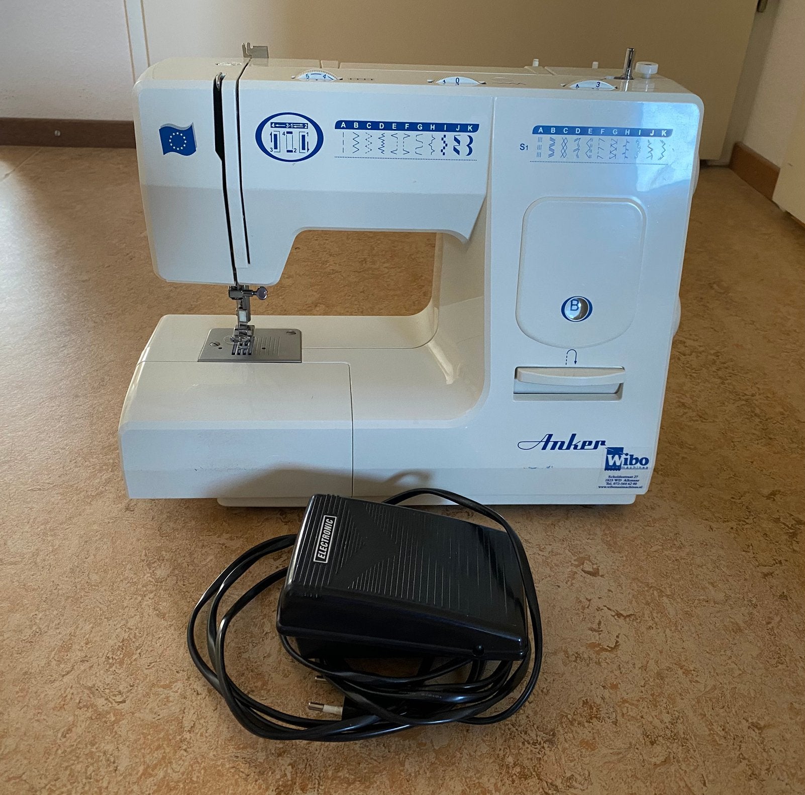 Anker naaimachine met veel mogelijkheden, Hobby en Vrije tijd, Naaimachines en Toebehoren, Ophalen, Gebruikt, Naaimachine, Overige merken