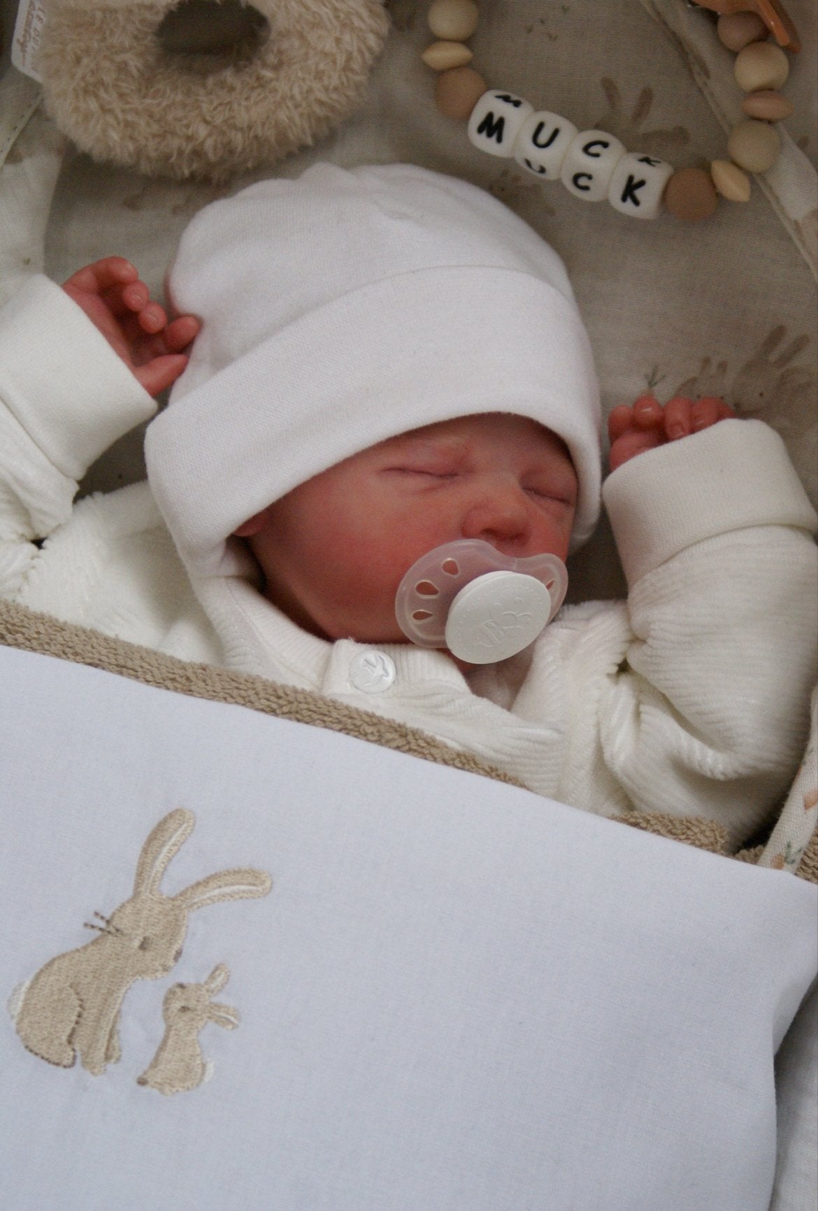 Prachtige Lou te koop, Ophalen of Verzenden, Nieuw, Babypop, Levensecht of Reborn