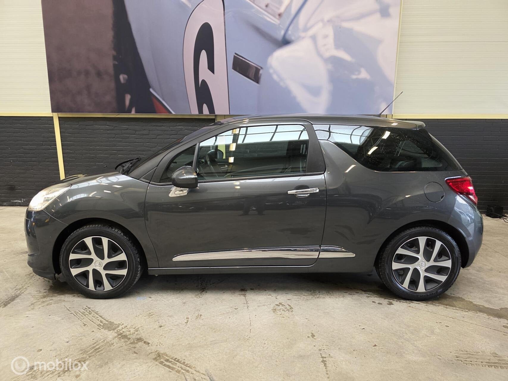 Citroen DS3 1.2 VTi So Chic, Voorwielaandrijving, Euro 5, Start-stop-systeem, 1199 cc