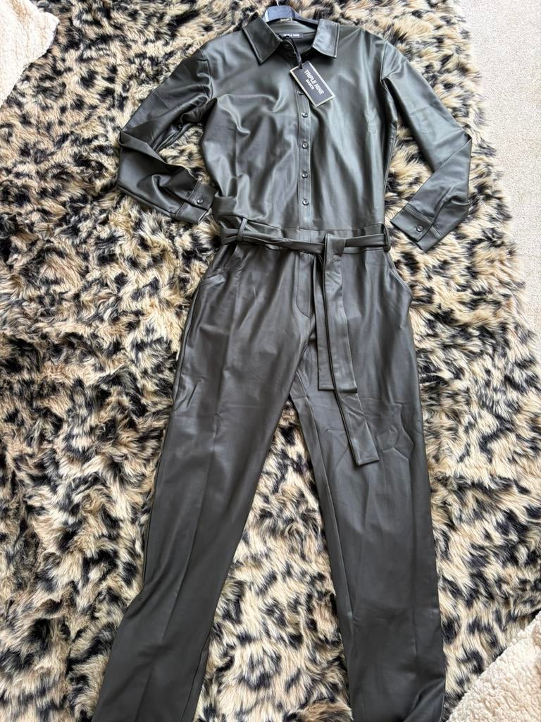 * nieuw* triple nine lederlook jumsuit L 50% 50%, Ophalen of Verzenden, Zo goed als nieuw, Maat 38/40 (M), Zwart