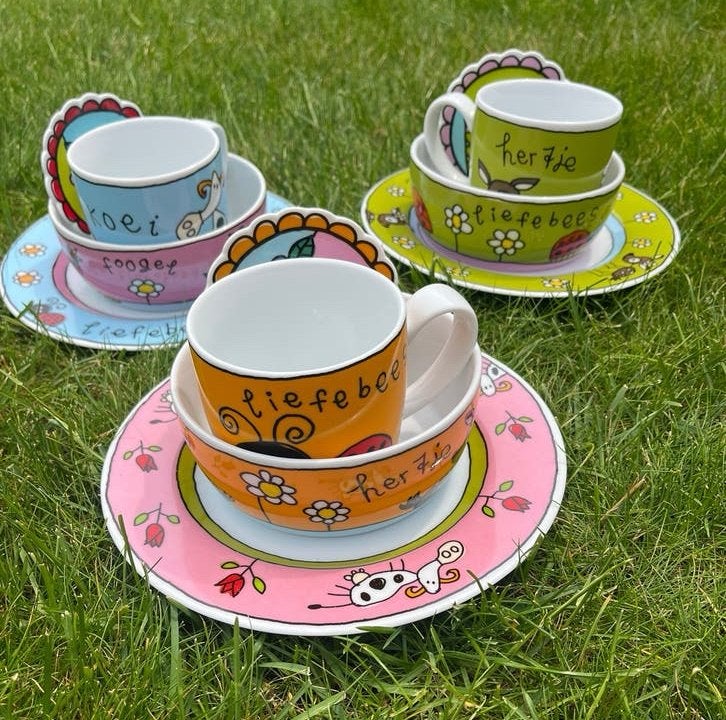 Babette Harms - servies Douwe Egberts - 12-delig, Huis en Inrichting, Ophalen, Keramiek, Zo goed als nieuw, Overige stijlen