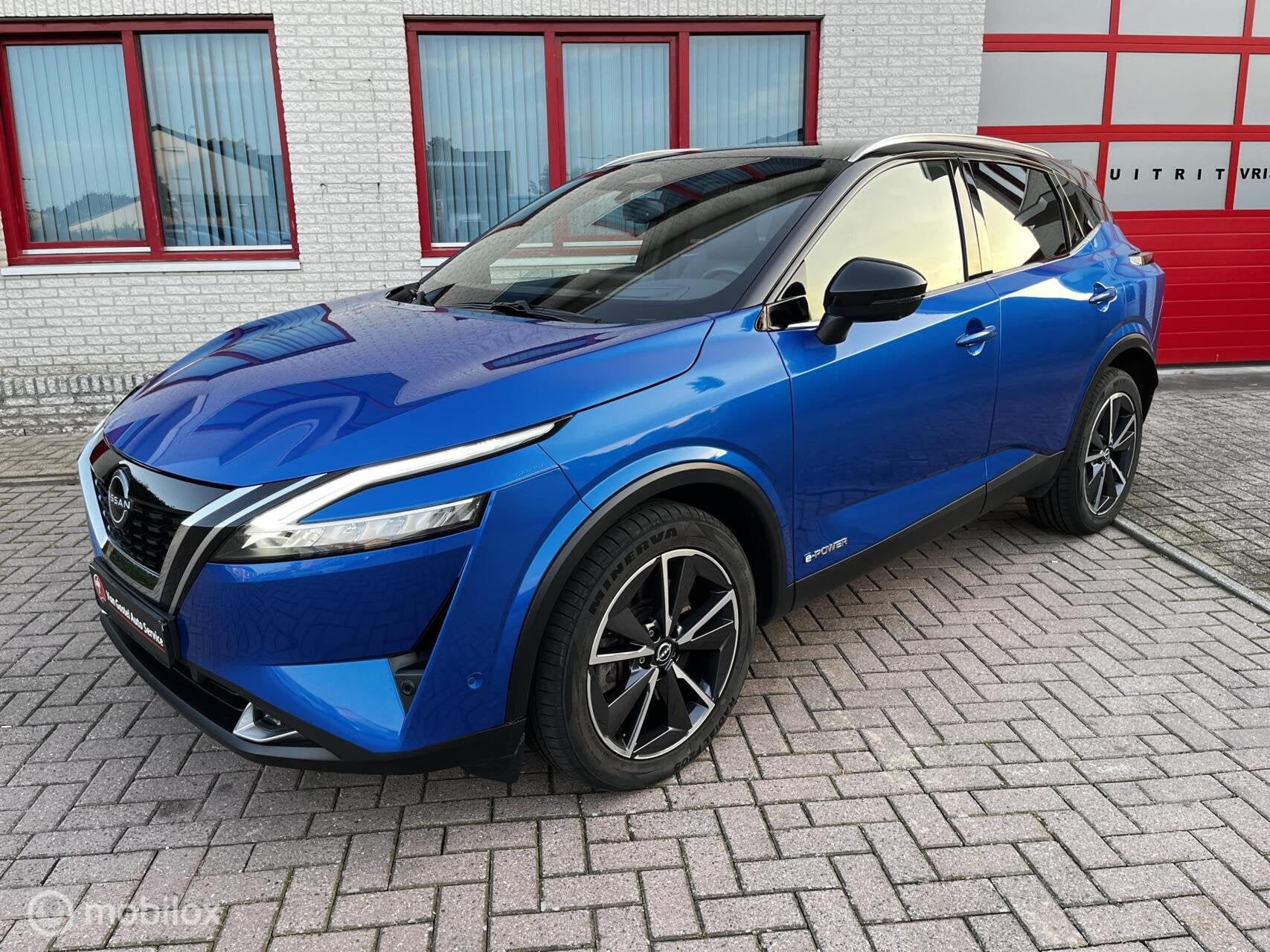 Nissan Qashqai 1.5 e-Power Tekna PANODAK/LEER/360CAM, Auto's, 1497 cc, Gebruikt, Zwart, Blauw
