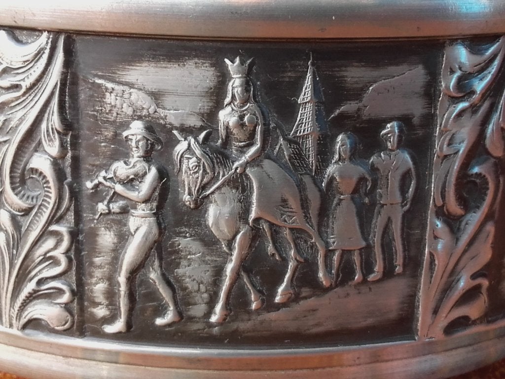 Mooie oude vintage jachtkom uit Noorwegen van tin 15 cm., Ophalen of Verzenden