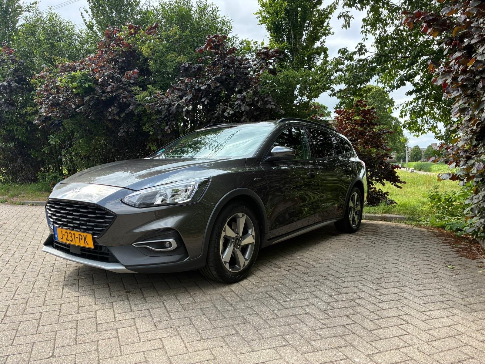 Ford Focus Active X • 2020 • 104k km • Zeer nette staat, Stof, 4 cilinders, Origineel Nederlands, 1000 kg