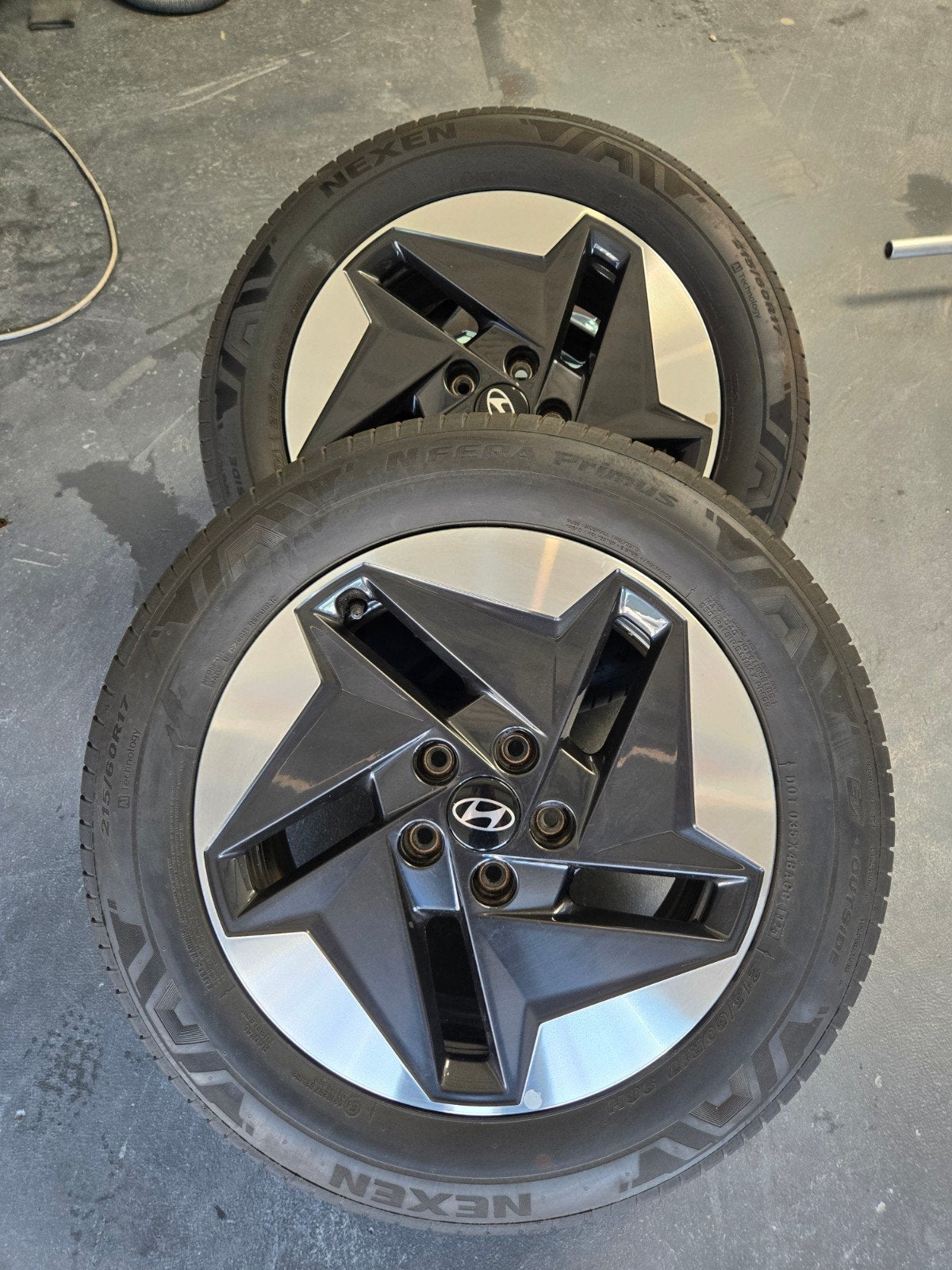 17 inch OEM hyundai Kona 215/60R17 velgen op Nexen banden, Ophalen, Nieuw