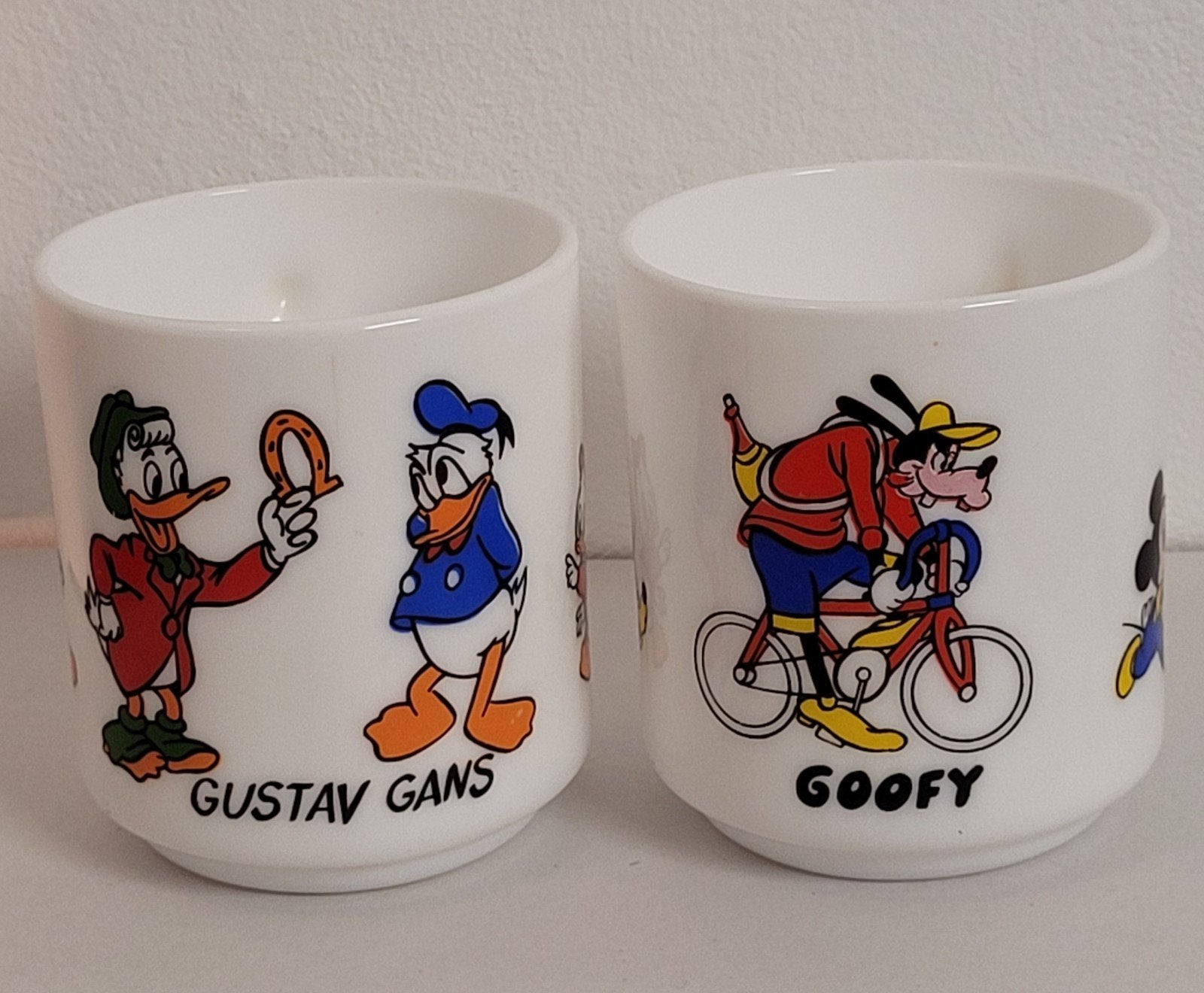 Vintage Arcopal Disney mokken x2 Goofy Pluto Donald Duck, Ophalen of Verzenden, Goofy of Pluto, Zo goed als nieuw, Servies