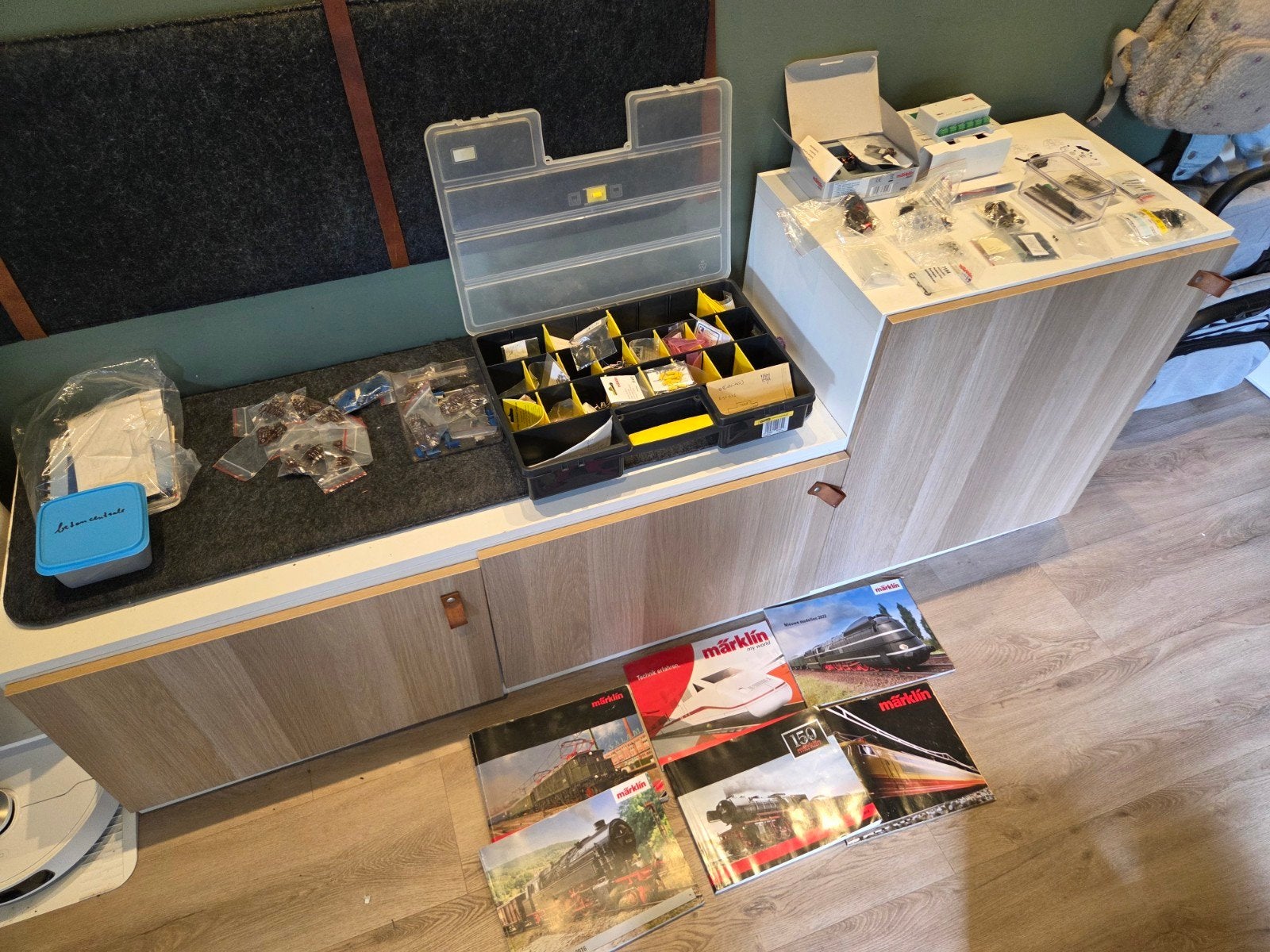 Partij Märklin onderdelen, Hobby en Vrije tijd, Ophalen of Verzenden, Wisselstroom, Rails, Märklin