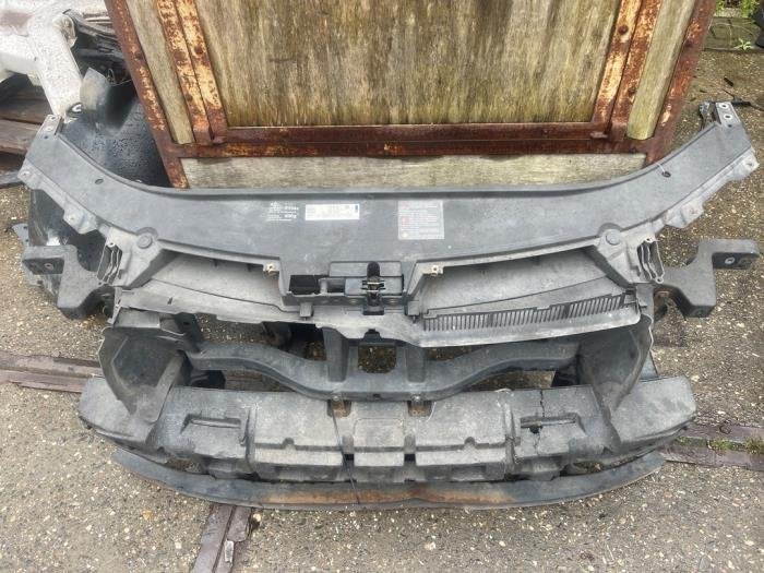 Frontpaneel van een Volkswagen Passat, Gebruikt, -, -, -
