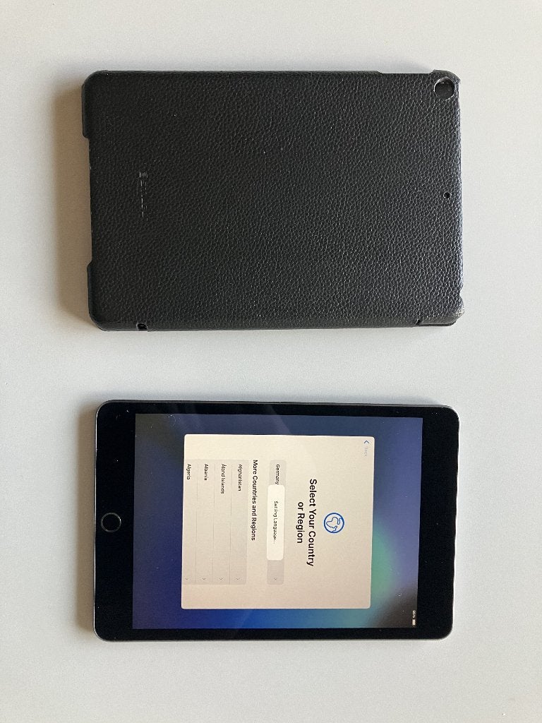 iPad mini 5th gen (2019) 64GB + premium leder case Stilgut, Computers en Software, Apple iPads, Gebruikt, Zwart, 8 inch, Ophalen of Verzenden