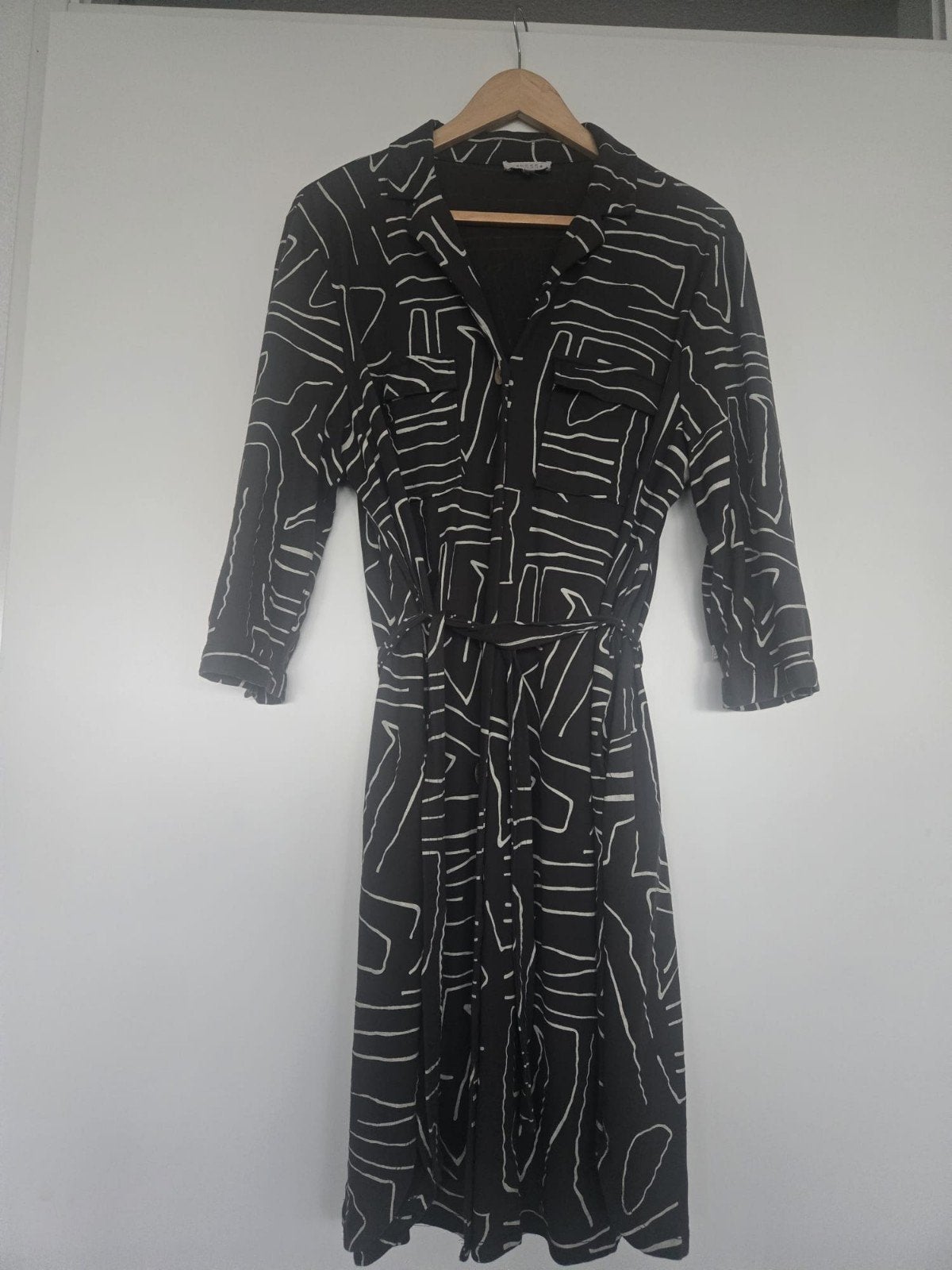 Mooie jurk van Zusss, maat XXL
57% viscose,  43% polyamide, Kleding | Dames, Bruin, Maat 46/48 (XL) of groter, Ophalen of Verzenden